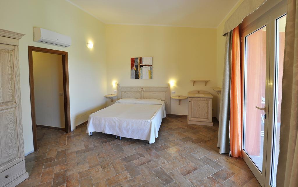 Affittacamere B&B La Villa Dei Graniti Villasimius Quarto foto