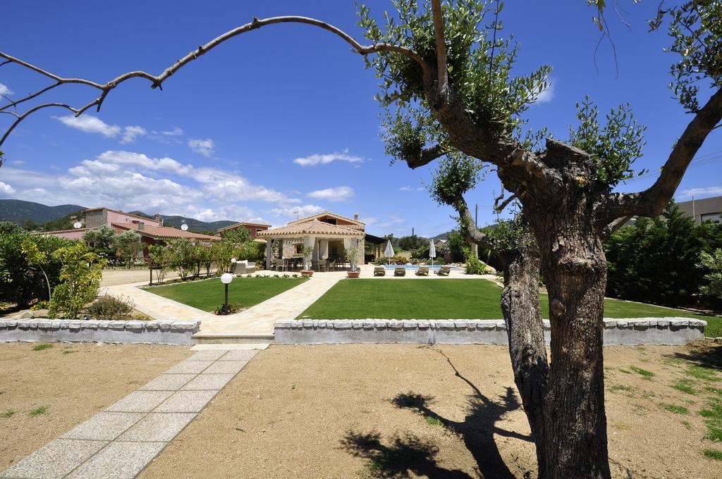 Affittacamere B&B La Villa Dei Graniti Villasimius Exterior foto