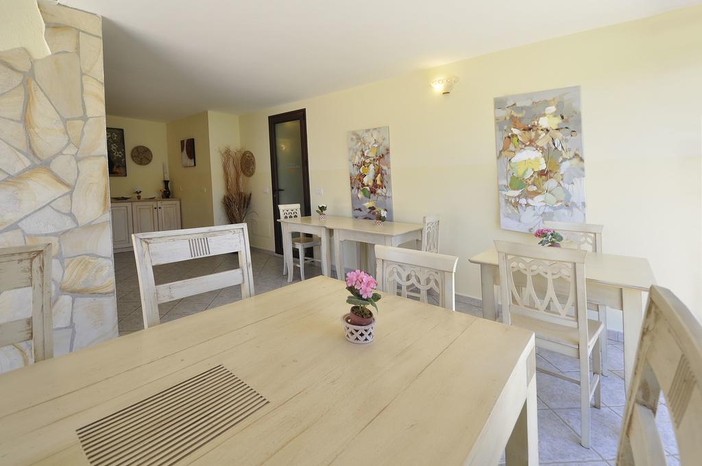 Affittacamere B&B La Villa Dei Graniti Villasimius Exterior foto