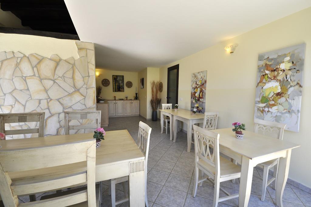 Affittacamere B&B La Villa Dei Graniti Villasimius Exterior foto